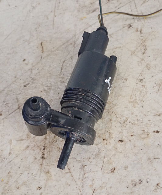 Bomba Limpia Parabrisas Jeep Liberty