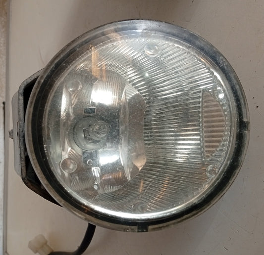 Faro Antiniebla Nissan Sentra B15 (Genérico) 2000 2004