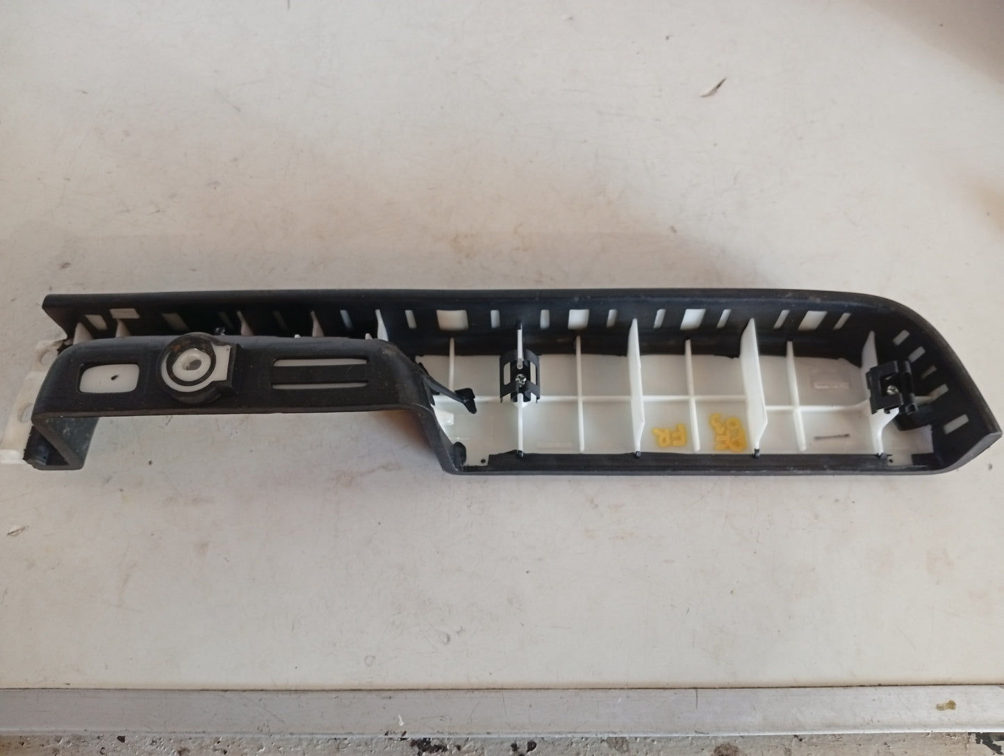 Posa Brazo Nissan Pathfinder 2000 2004