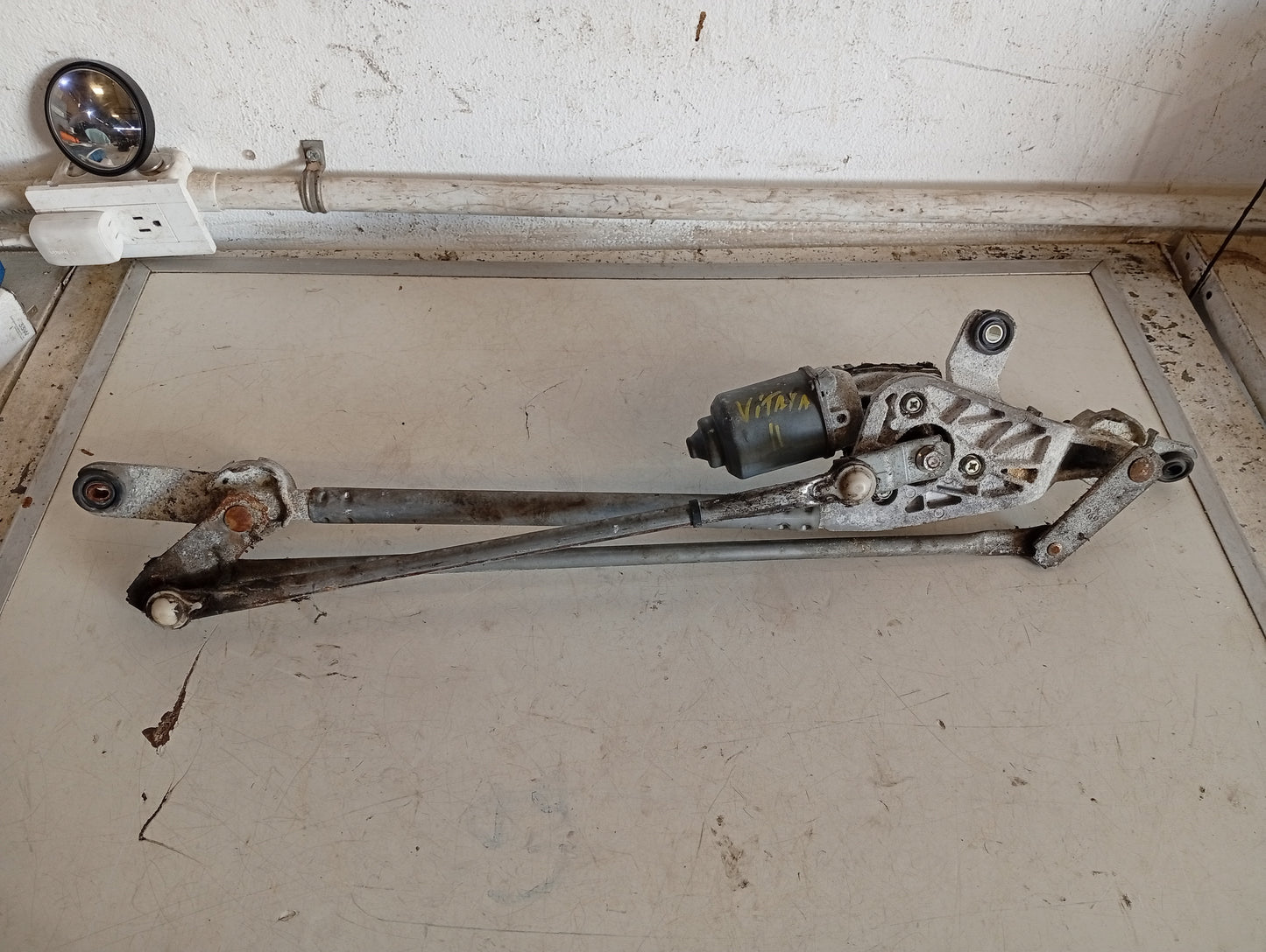 Motor Brazo Limpia Parabrisa Chevrolet Suzuki Grand Vitara 2011