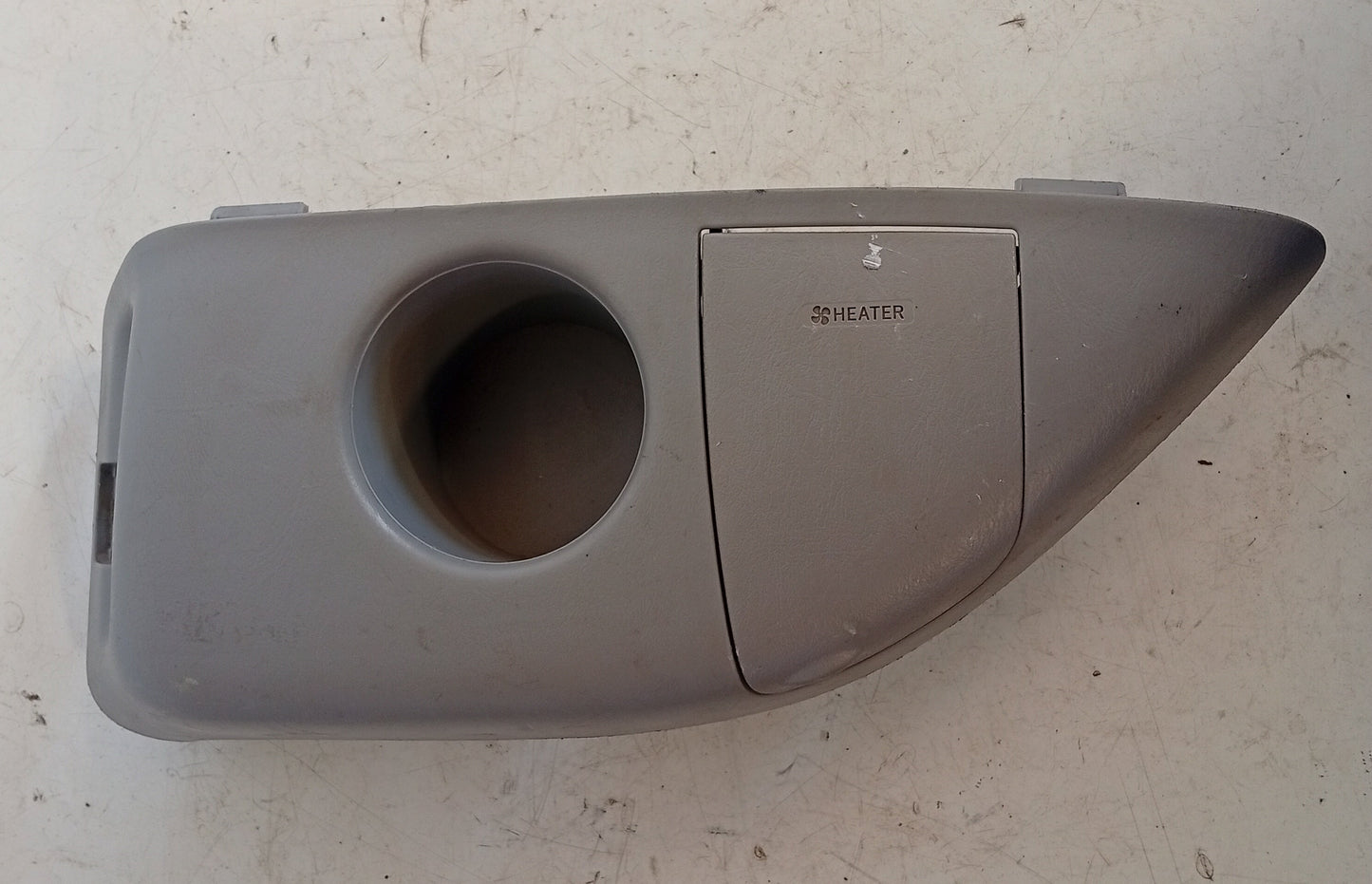 Porta Vaso Trasero Toyota Highlander 2004