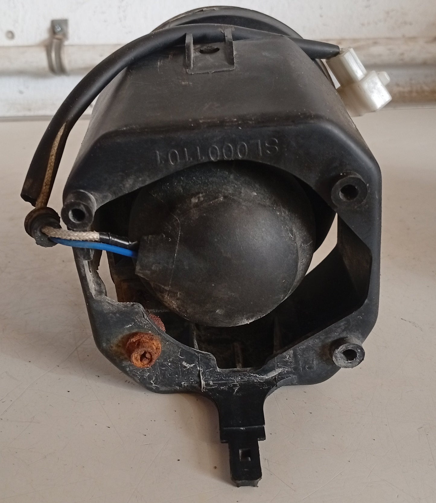 Faro Antiniebla Nissan Sentra B15 (Genérico) 2000 2004