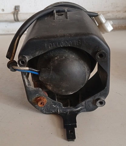 Faro Antiniebla Nissan Sentra B15 (Genérico) 2000 2004