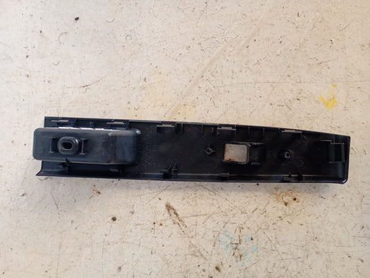 Embellecedor Mando Eleva Vidrio Mazda 5