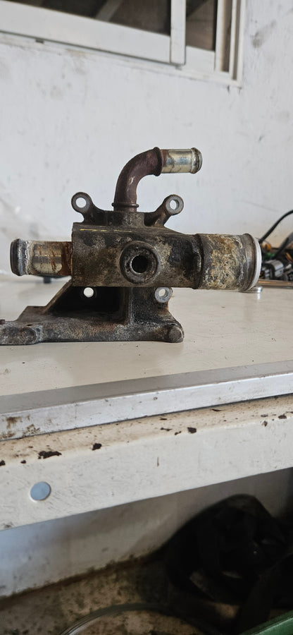 Toma De Agua Aluminio Mazda6