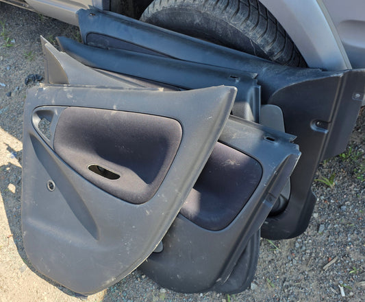 Tapa Puerta Toyota Yaris 2000 2005 4Ptas