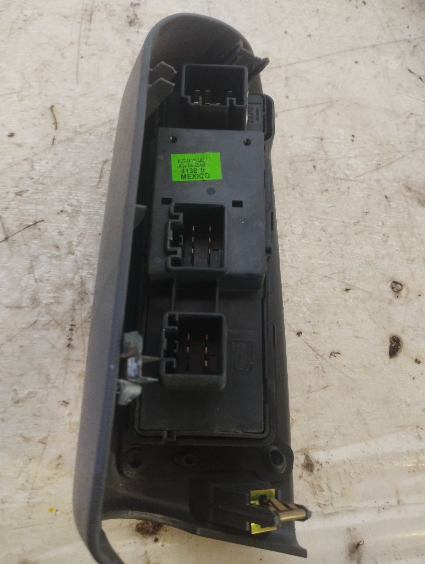 Mando Eleva Vidrio Piloto Ford Explorer 2001 2005