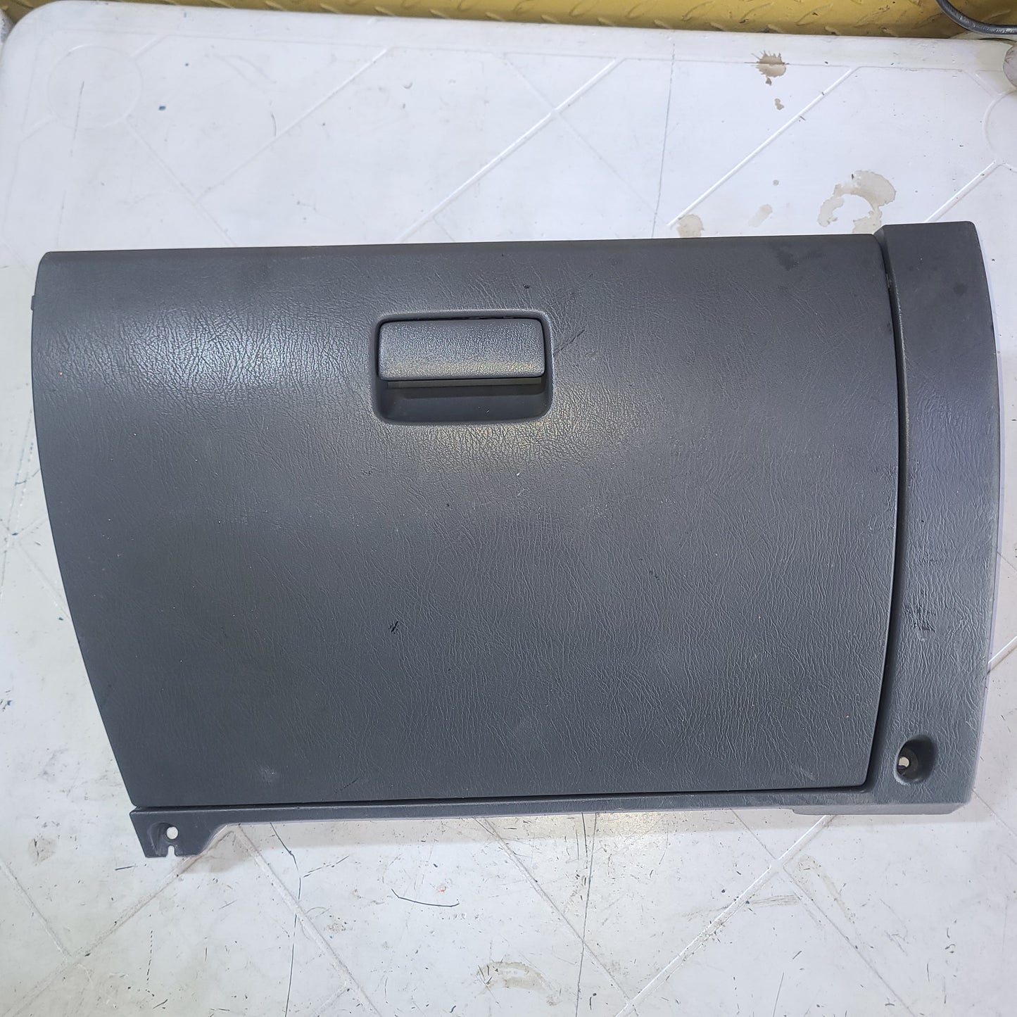 Guantera Inferior Tablero Nissan Xterra 2001 2004