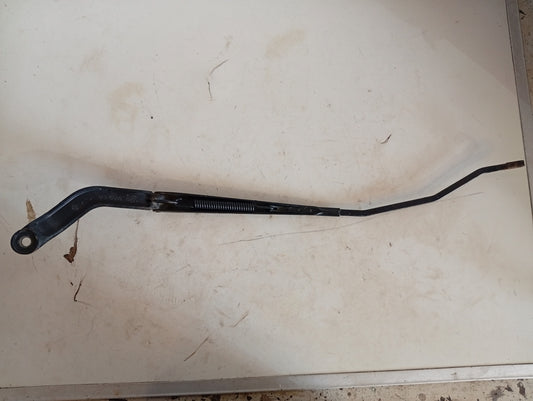 Brazo Limpiaparabrisa Nissan Sentra B15