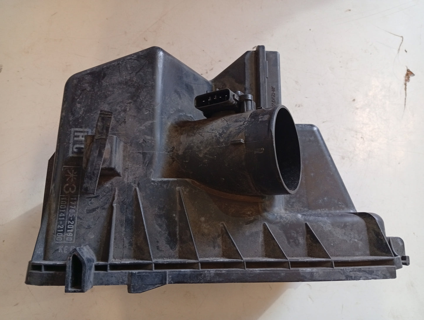 Tapa Superior Filtro Purificación Aire Toyota Highlander 2004