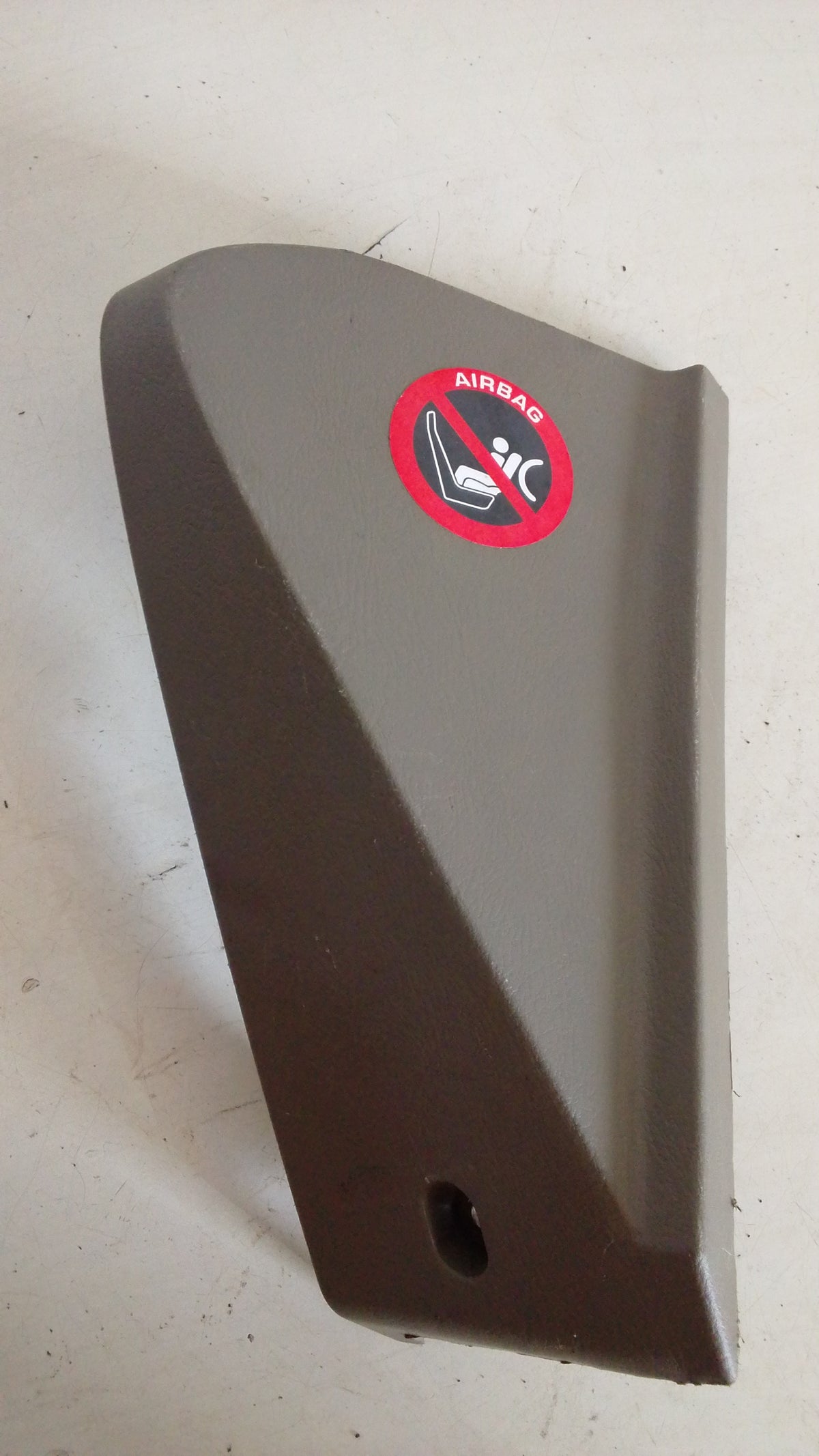 Tapa Lateral Guantera Tablero  Hyundai Santa Fe 2000 2005