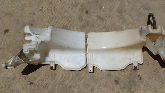 Deposito Limpia Parabrisa Agua Radiador Jeep Liberty Cherokee KK Original 2008 2015