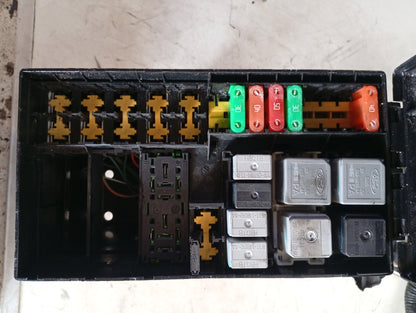 Fusilera Externa Ford Focus 1998 2004