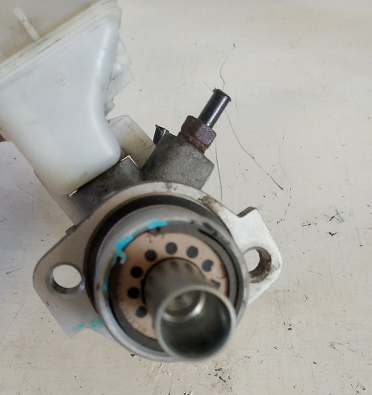 Bomba Freno Nissan Tiida Mr18 2015