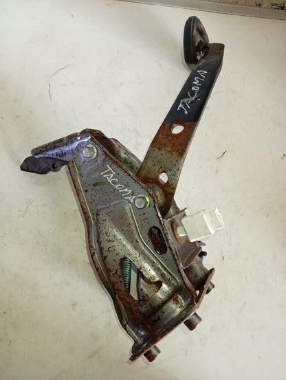 Pedal Freno Toyota Tacoma 2005 2011