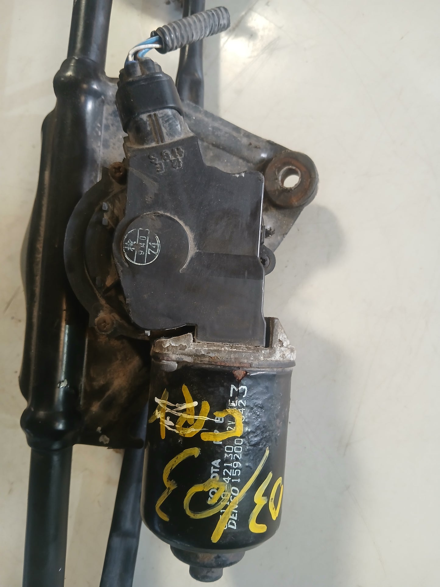 Motor Brazo Limpia Parabrisa Toyota RAV4 2001 2005