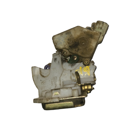 Cerradura De Maleta Nissan B14