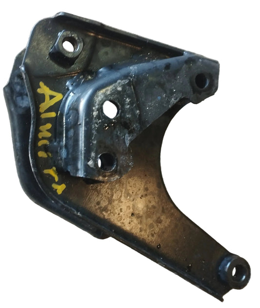 Base Soporte Puente Nissan Almera 1.8