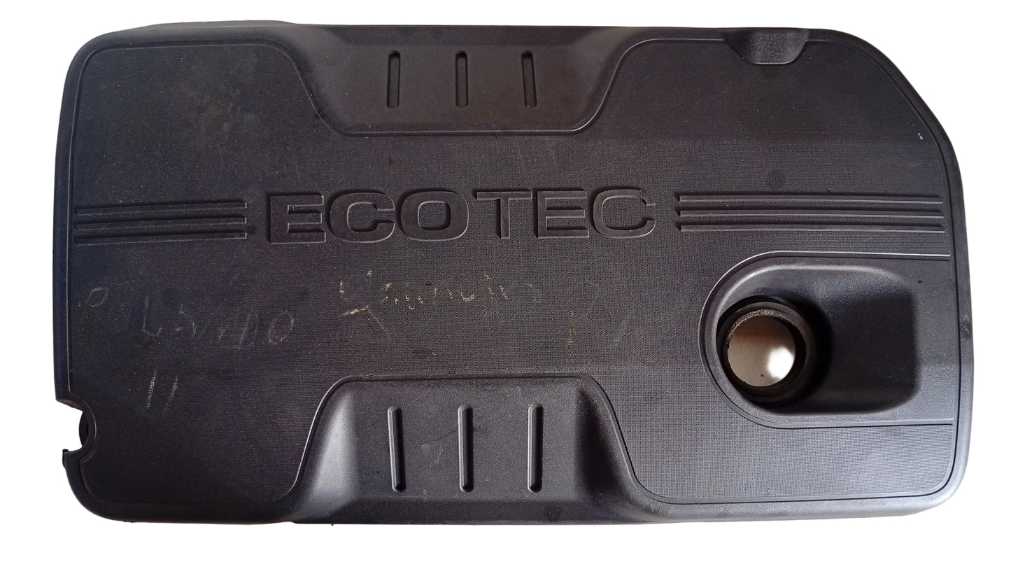 Embellecedor Motor Chevrolet Orlando 2011 2015