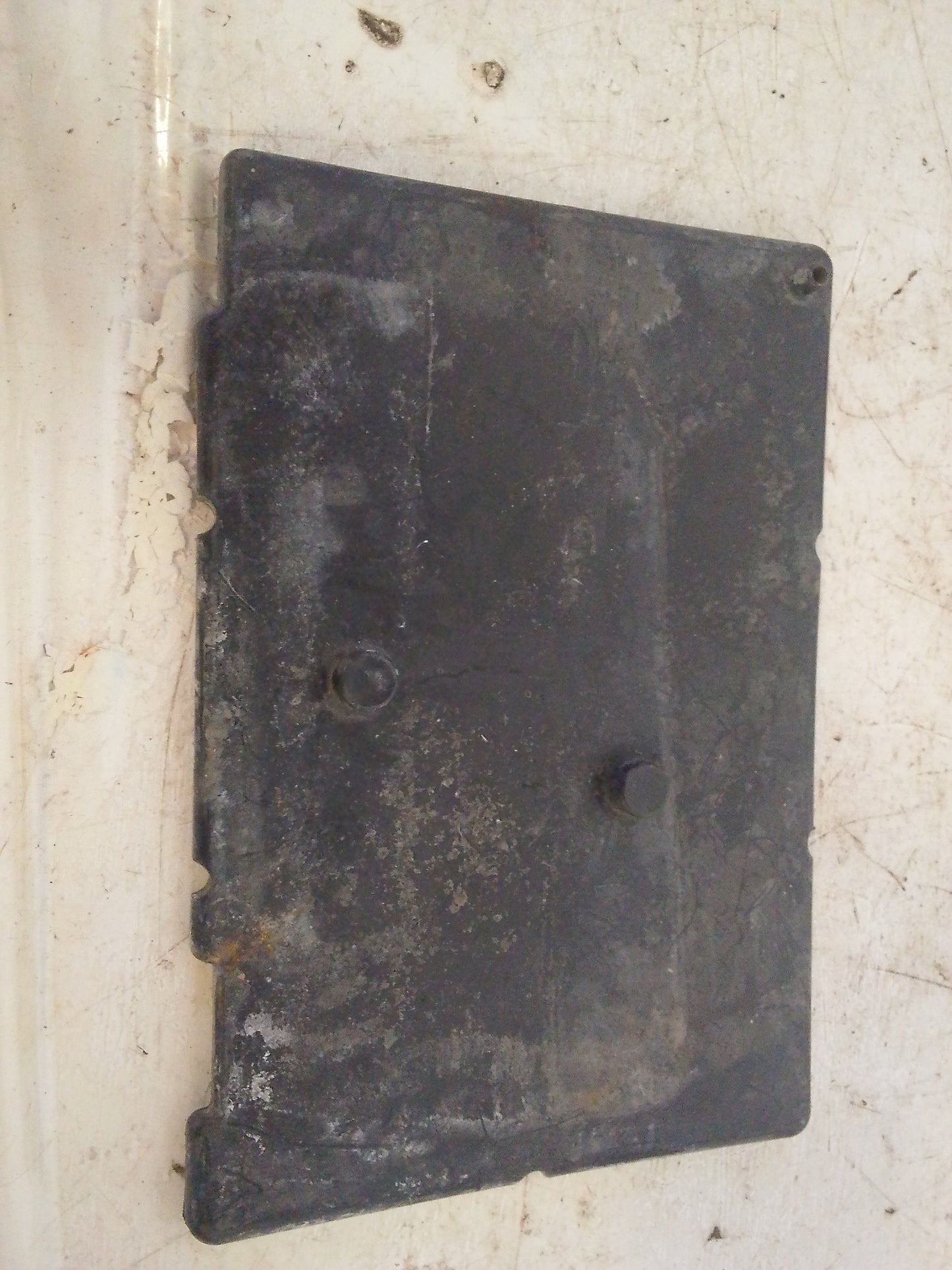 Tapa Base Bateria Toyota Highlander 2004