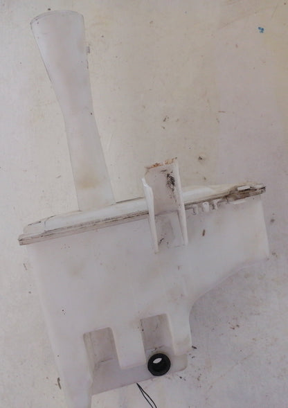 Envase Deposito Agua Limpiaparabrisas Nissan Sentra B15