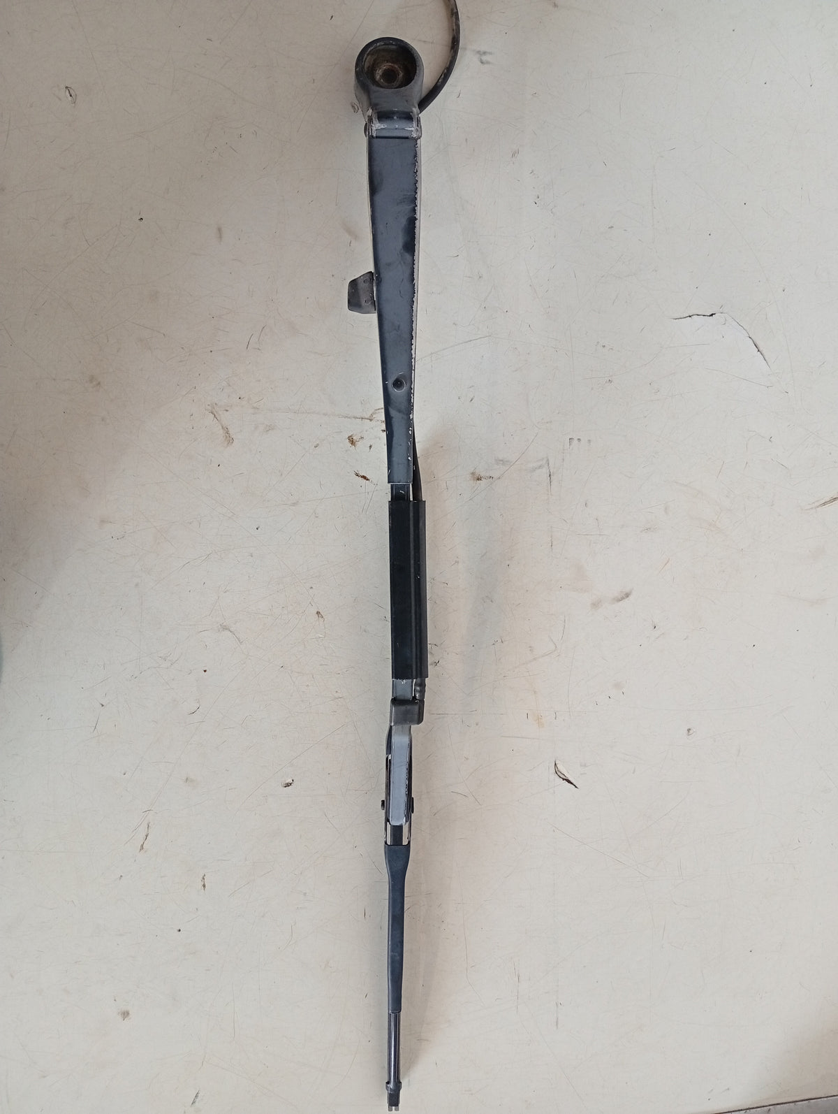 Brazo Limpia parabrisa Trasero Chevrolet Blazer 1998