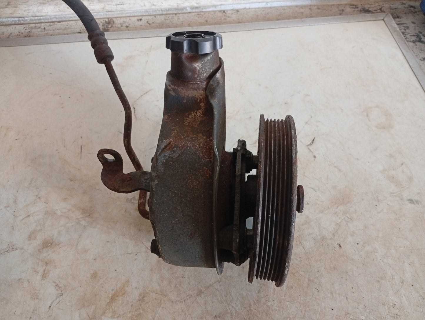 Bomba Direccion Hidraulica Chevrolet Silverado 5.3