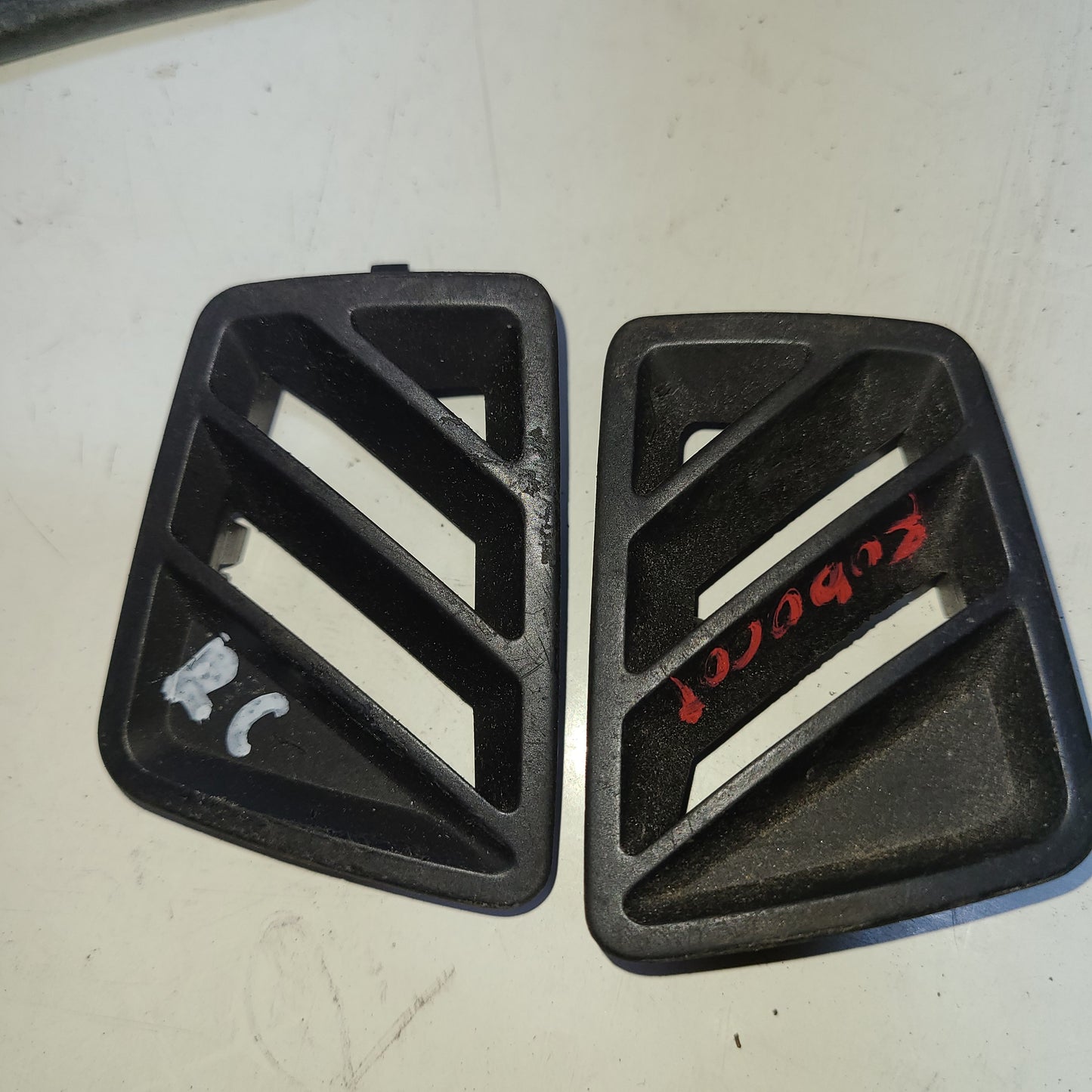 Rejilla Tablero Explorer 2011 2016