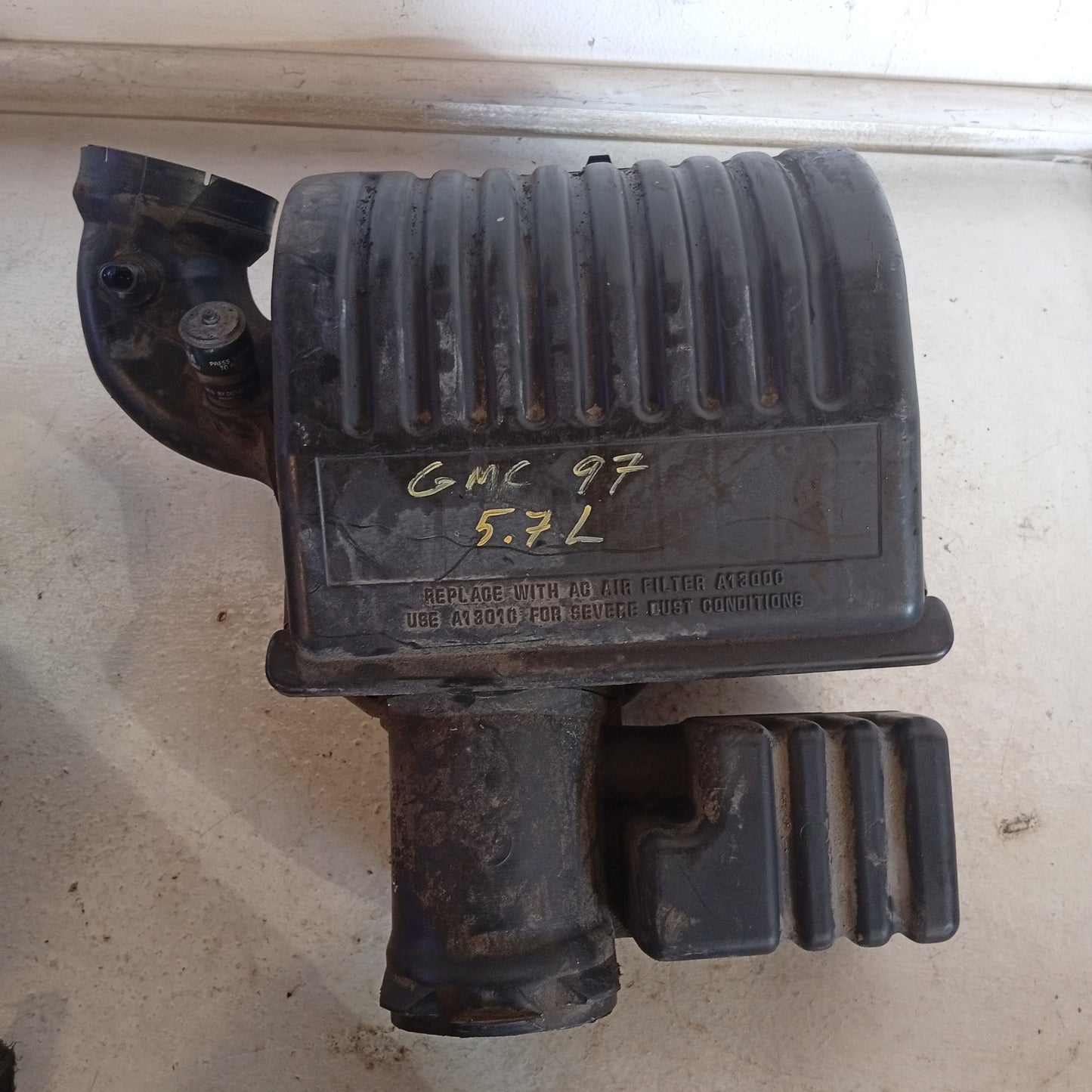 Caja Filtro Aire Chevrolet Silverado 1997 2002