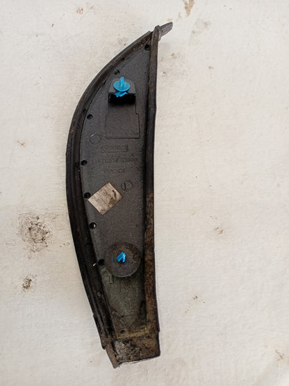 Platina Puerta Trasera Nissan Altima 2002 2006