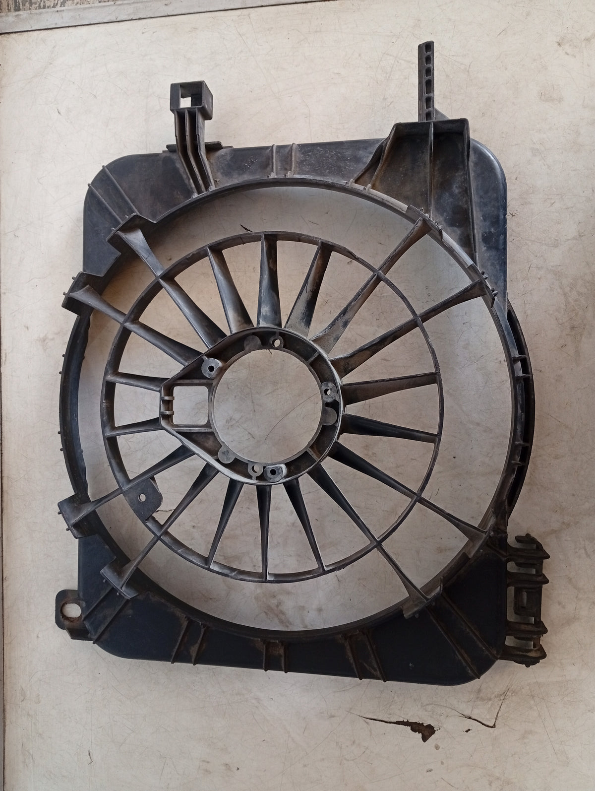 Carcasa Electroventilador Chevrolet Cavalier 1995 2005
