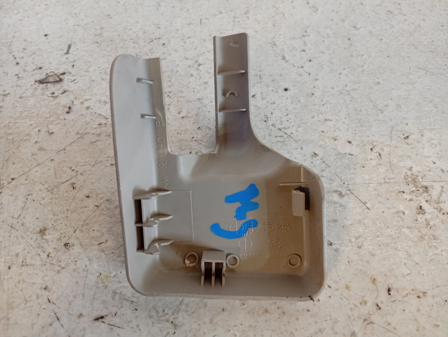 Tapa Tuerca Asiento Mazda5