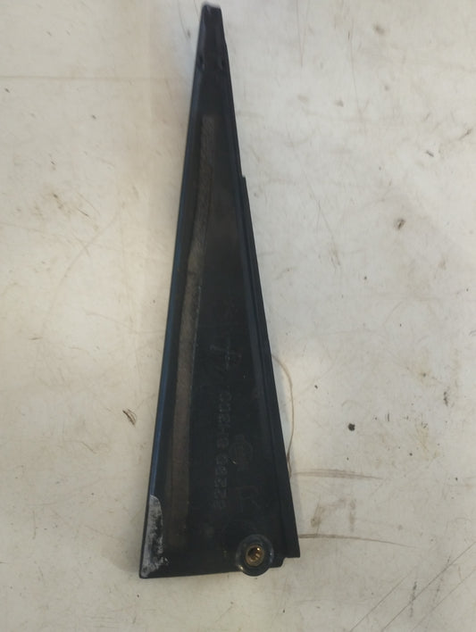 Tapa Triangulo Trasero  Nissan Xtrail