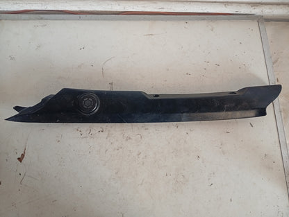 Moldura Interna Paral Parabrisa Delantero Nissan Sentra B14