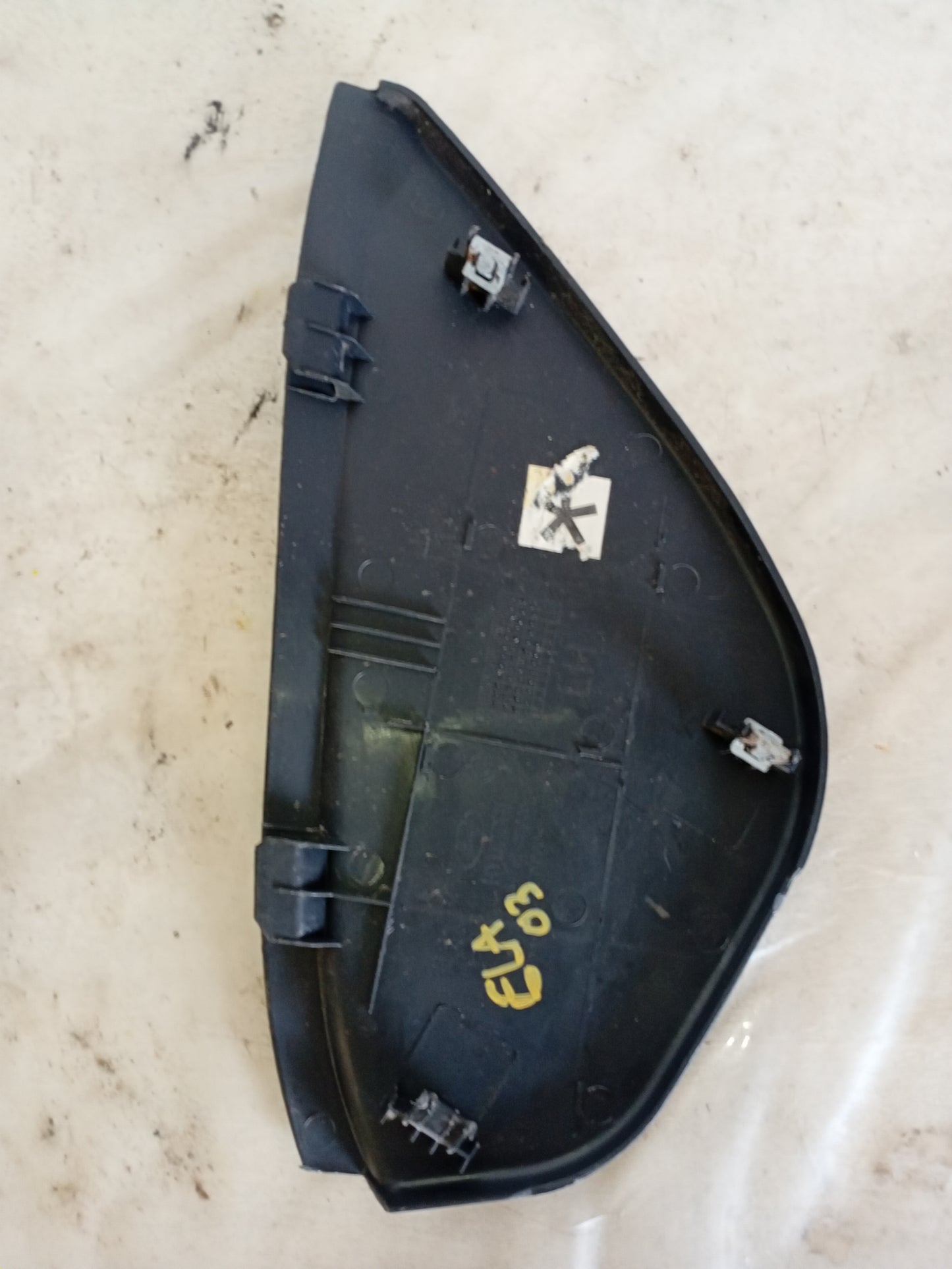 Tapa Lateral Hyundai Elantra 2002 2004
