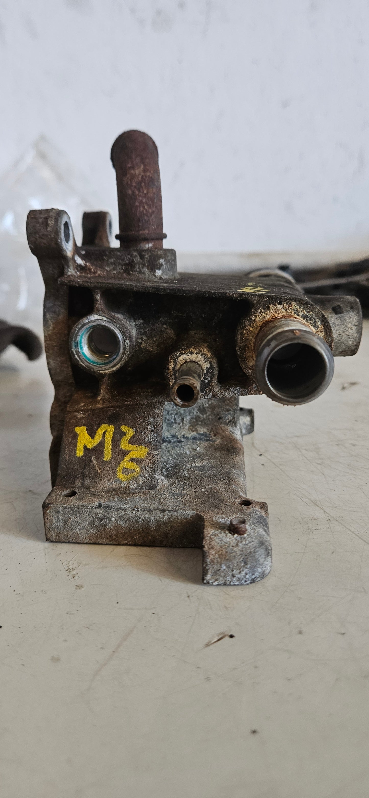 Toma De Agua Aluminio Mazda6