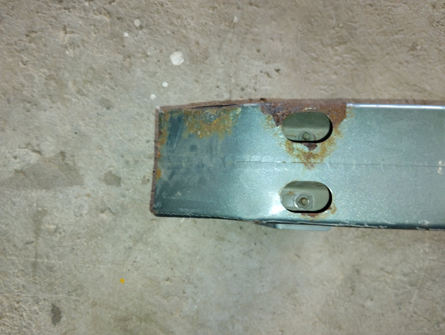 Viga Impacto Nissan Sentra B15 2001 2007