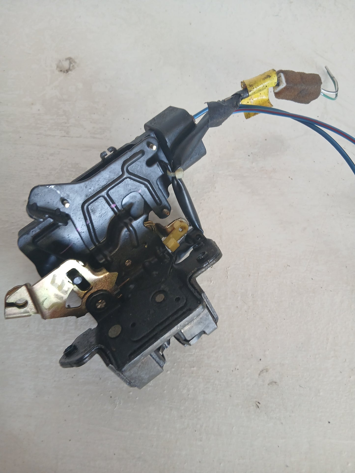 Cerradura Maletero Mazda CX7 2007 2012