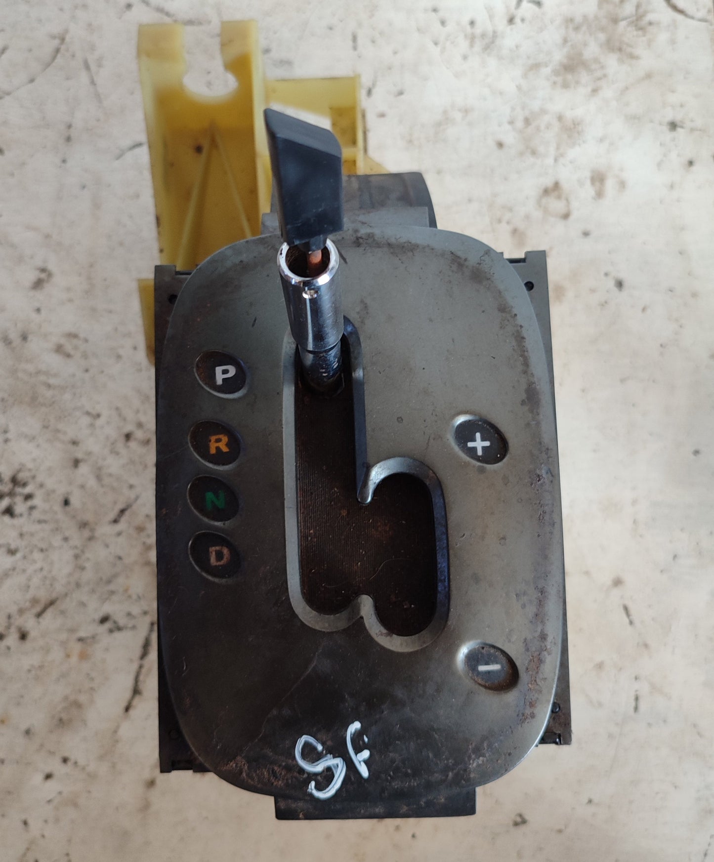 Palanca Cambio Automático Hyundai Santa Fe 2006 2012