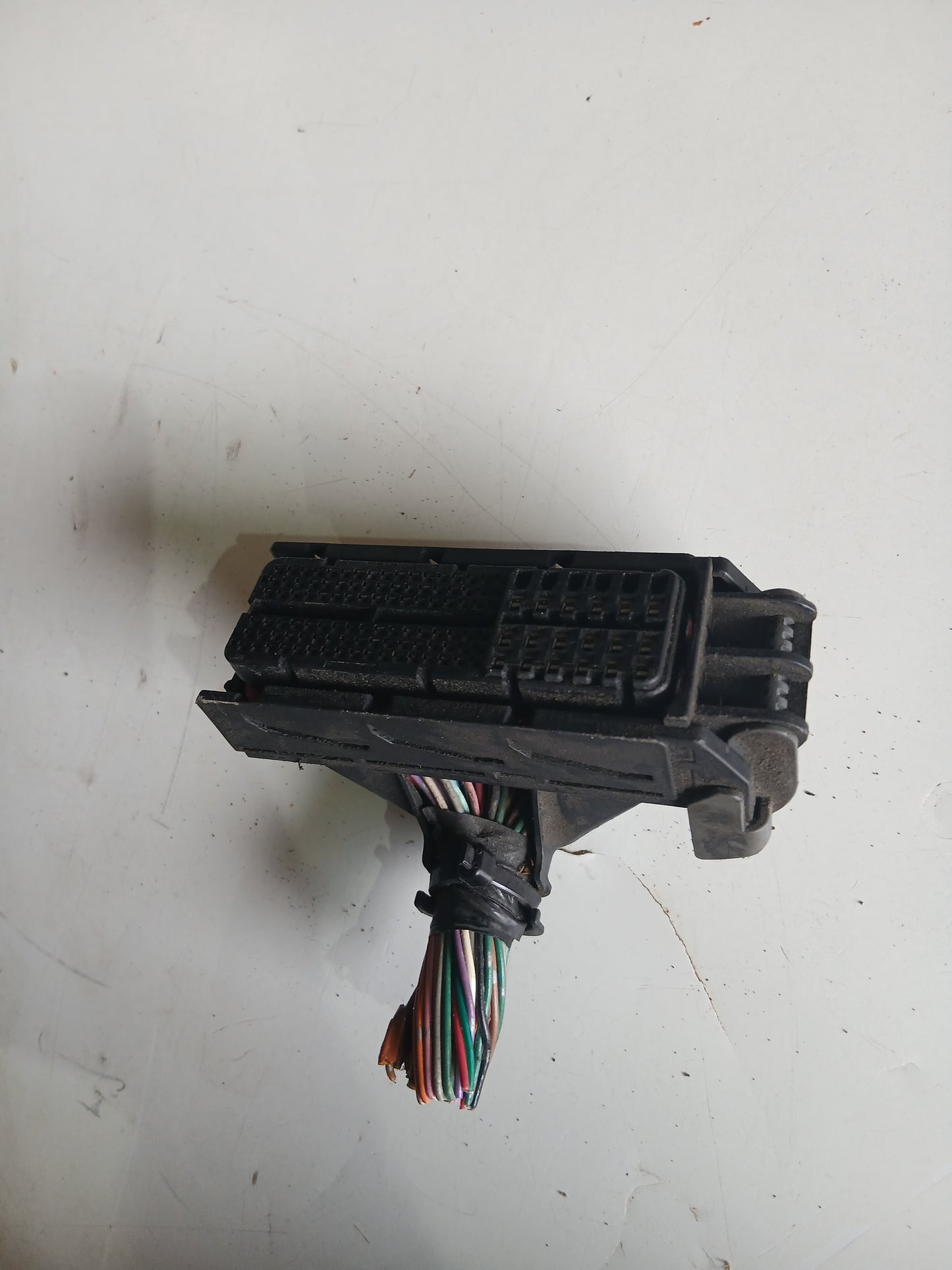 Conector Largo Computadora Toyota Yaris 2007