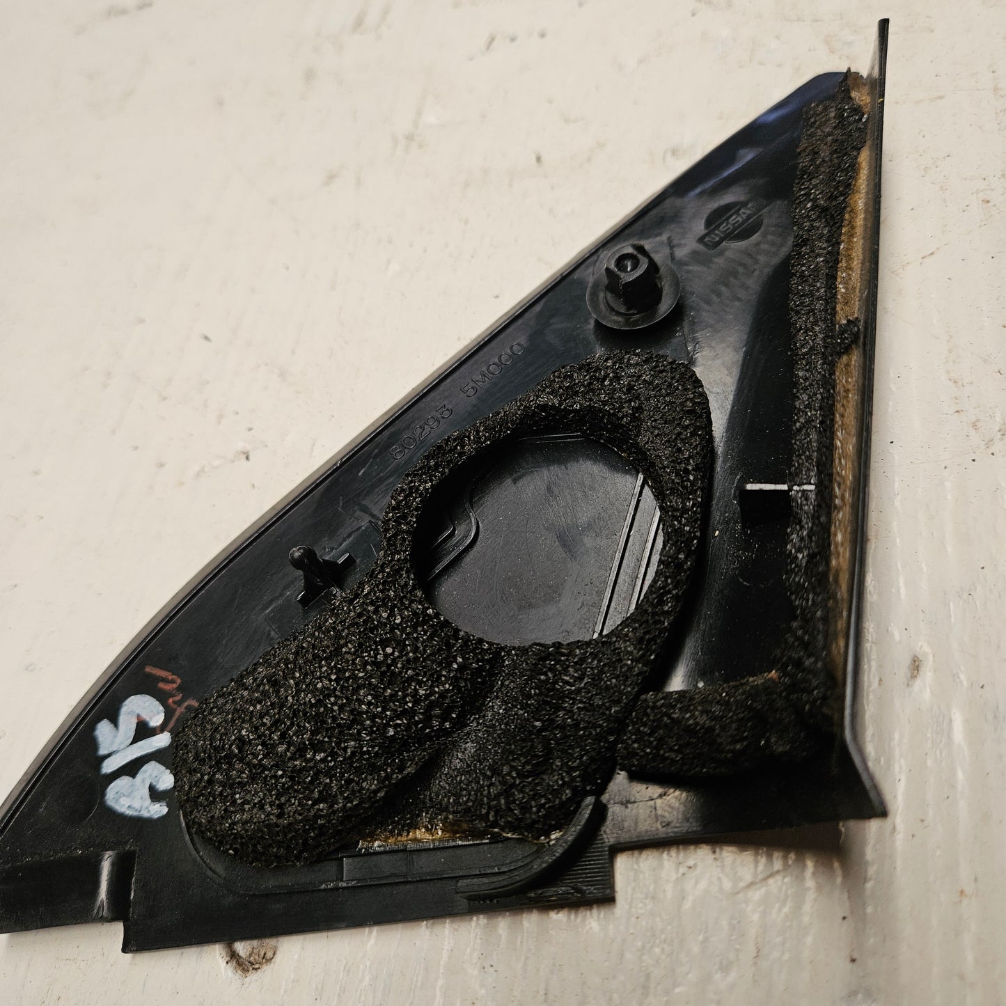 Tapa Triangulo Interno Retrovisor Electrico Nissan Sentra B15