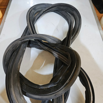 Goma Marco Puerta Chevrolet Silverado