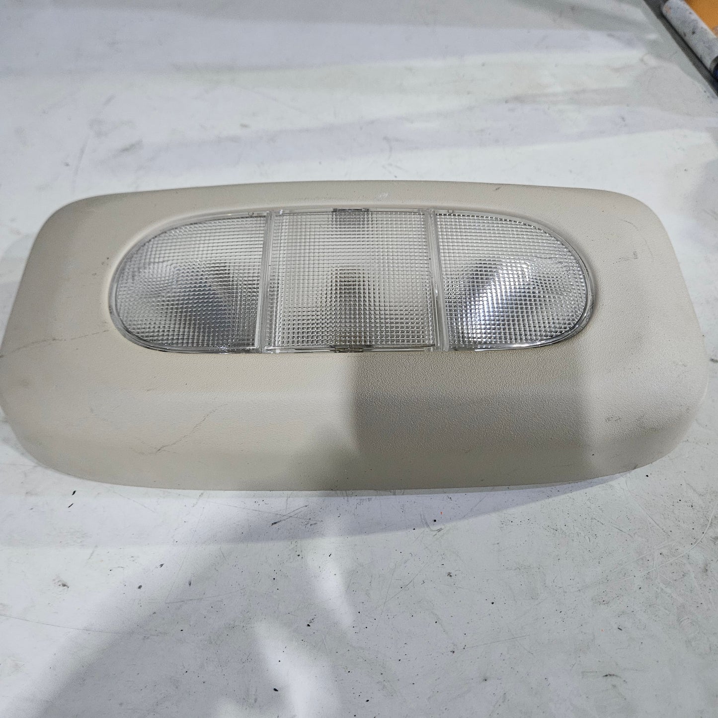 Lampara Luz Techo Central Ford F150 2005