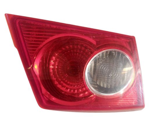 Stop Maleta  Compuerta Chevrolet Optra