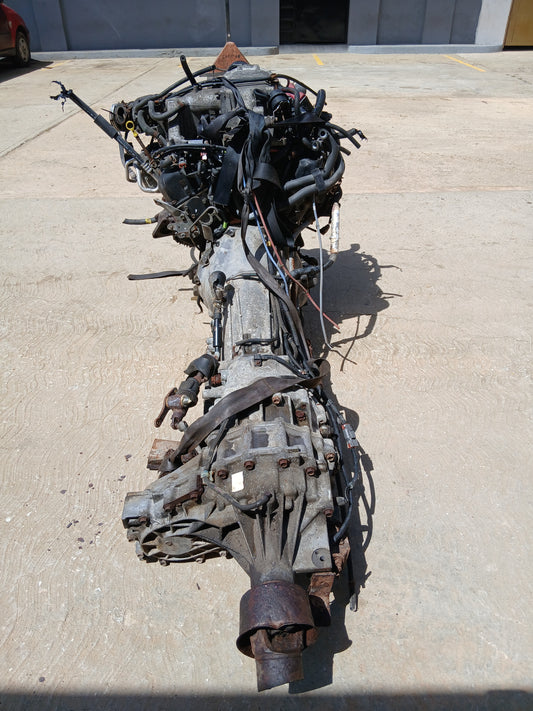 Motor y Caja 4X4 Nissan Xterra 3.3 L V6 con Cargador supercharger 1998-2004