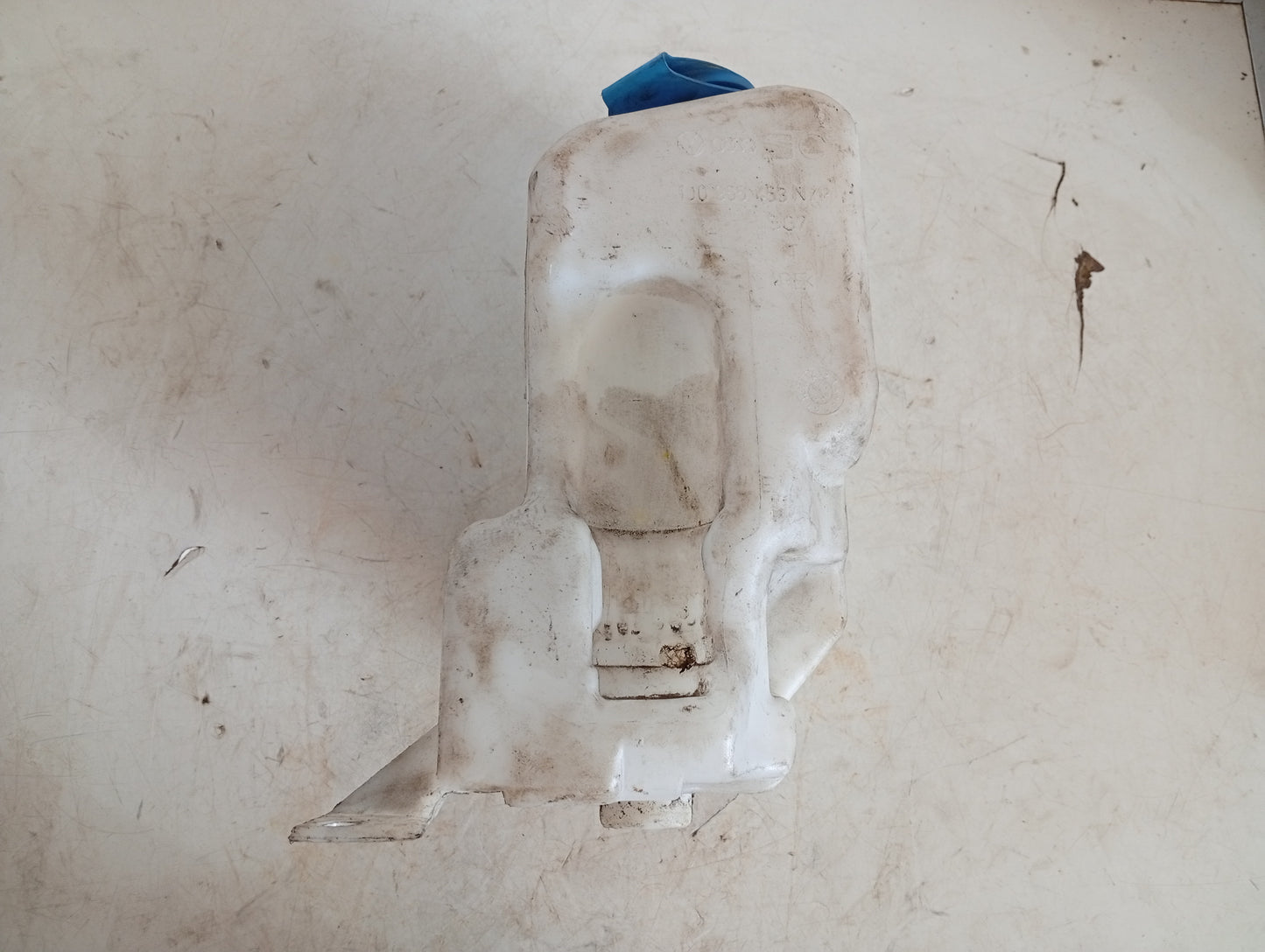 Envase Deposito Agua Limpiaparabrisas Volkswagen Golf Jetta