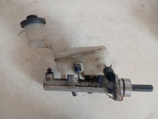 Bomba De Freno Toyota Rav4 2003 2008