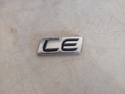 Emblema LE Toyota Corolla