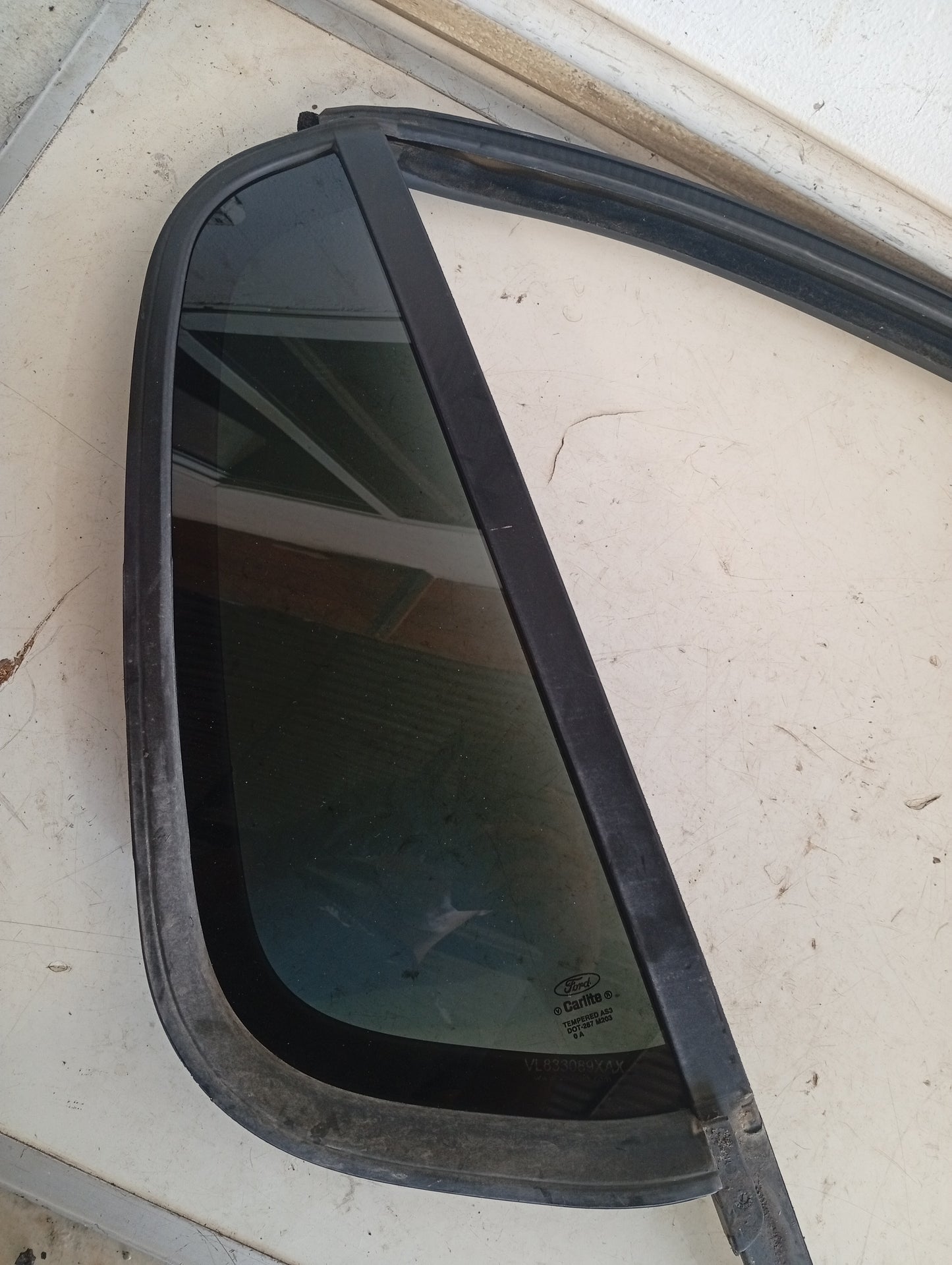 Vidrio Trasero Puerta Ford Explorer Eddie Bauer 2006 2010