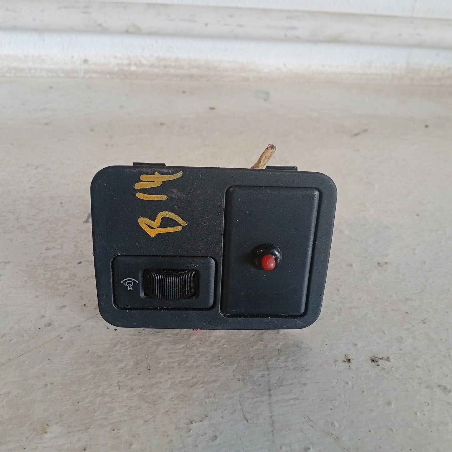 Mando Luz interno Sentra B14